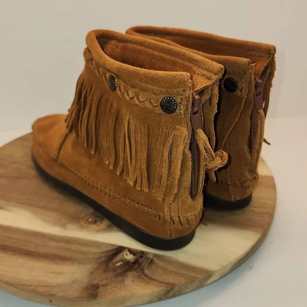 Minnetonka Back Zip Boot - Chestnut Women's Size 9.5